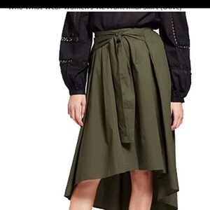 Women’s midi green skirt
